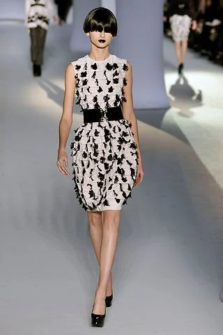 Look 29